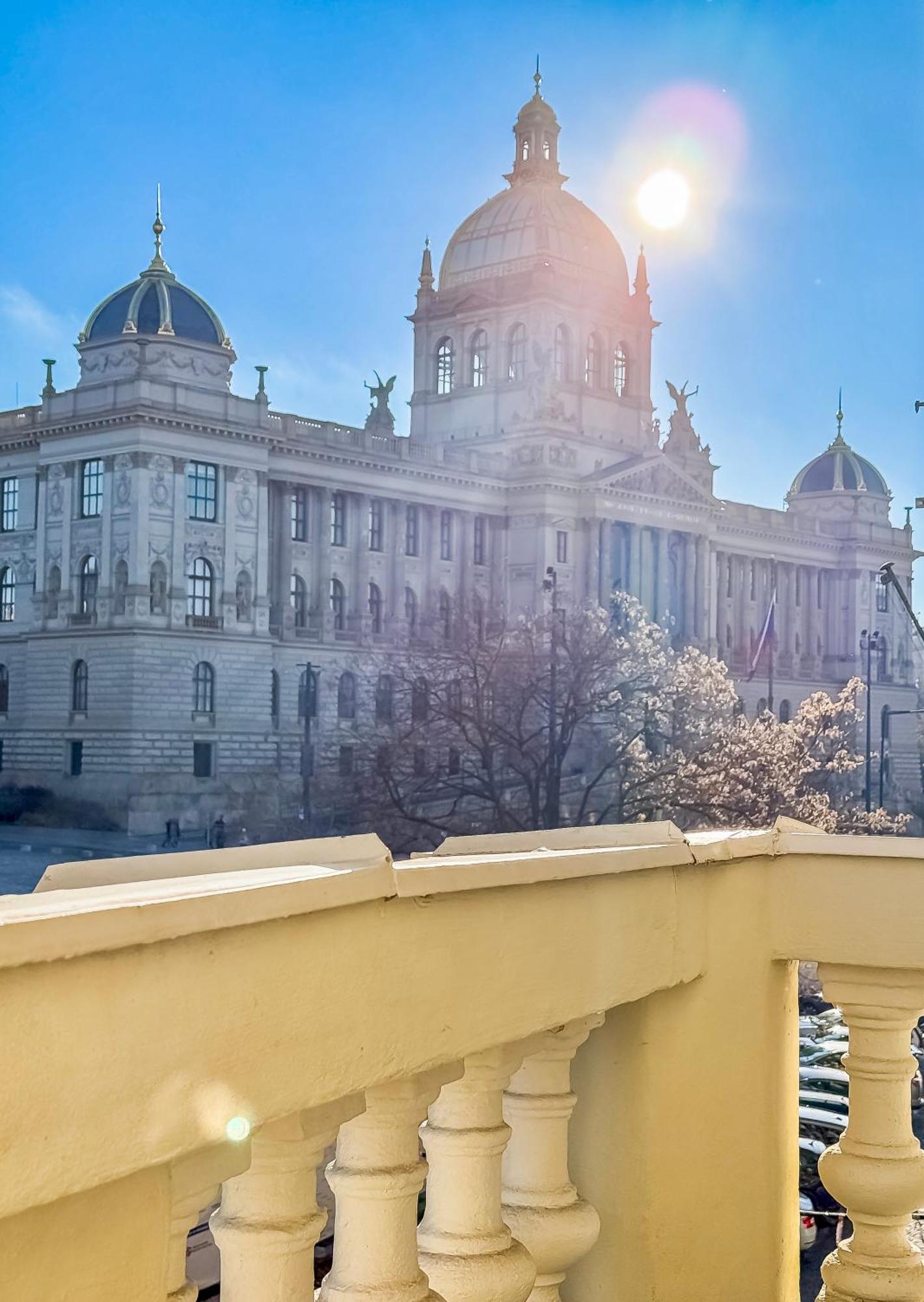 Turnkey I Wenceslas Square Apartment *